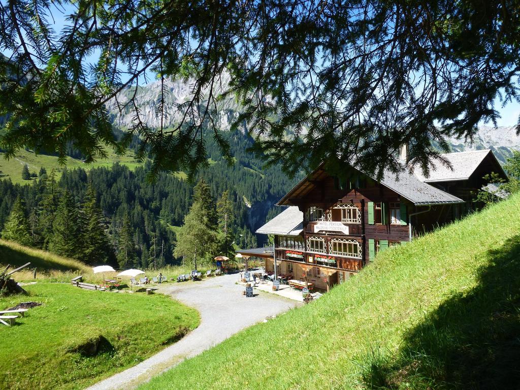 Hotel Waldrand Kiental Exteriér fotografie
