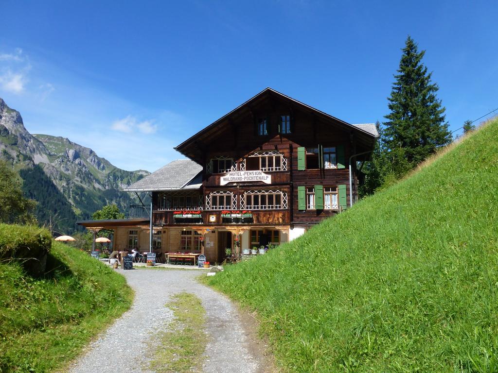 Hotel Waldrand Kiental Exteriér fotografie