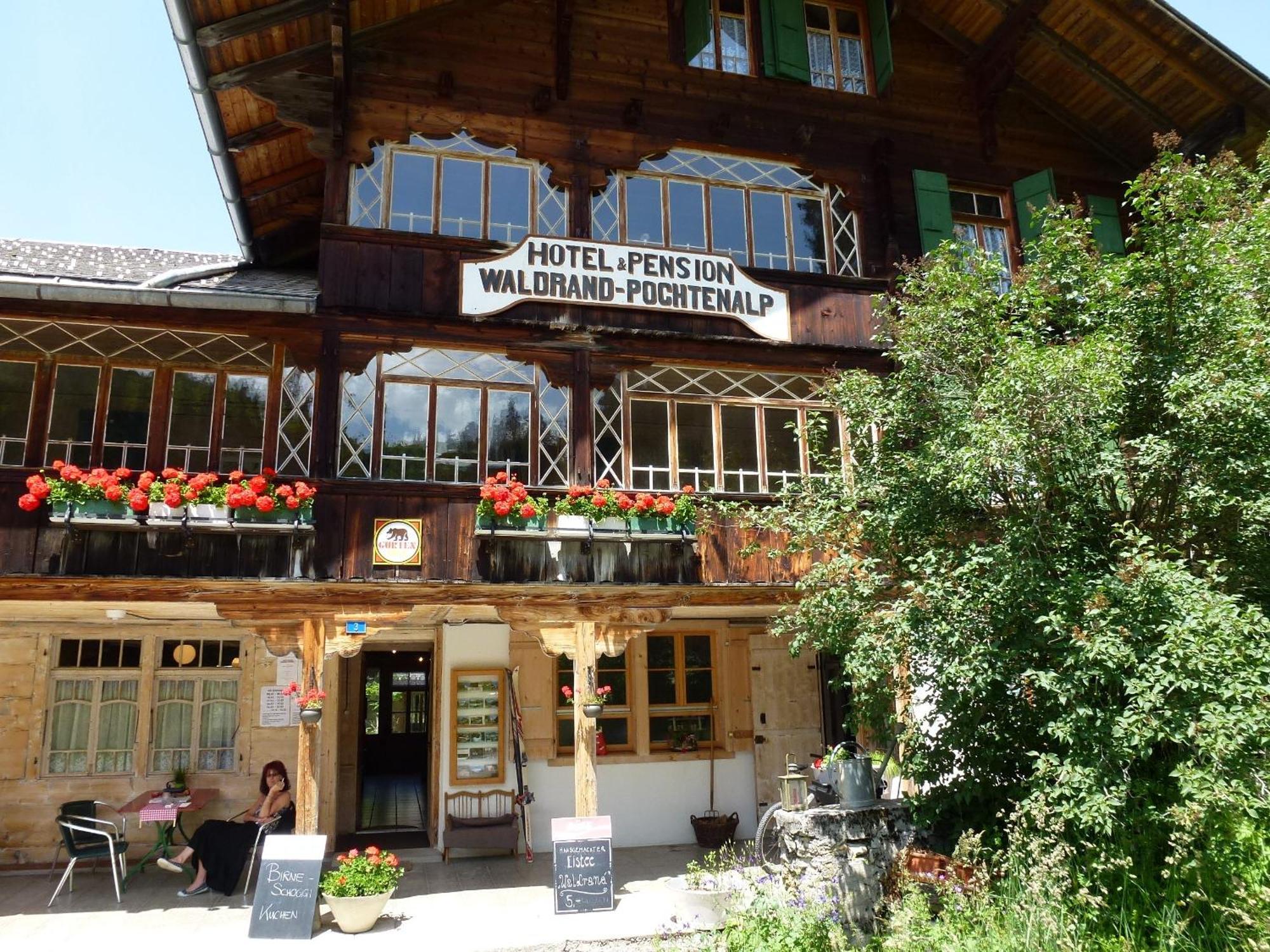 Hotel Waldrand Kiental Exteriér fotografie